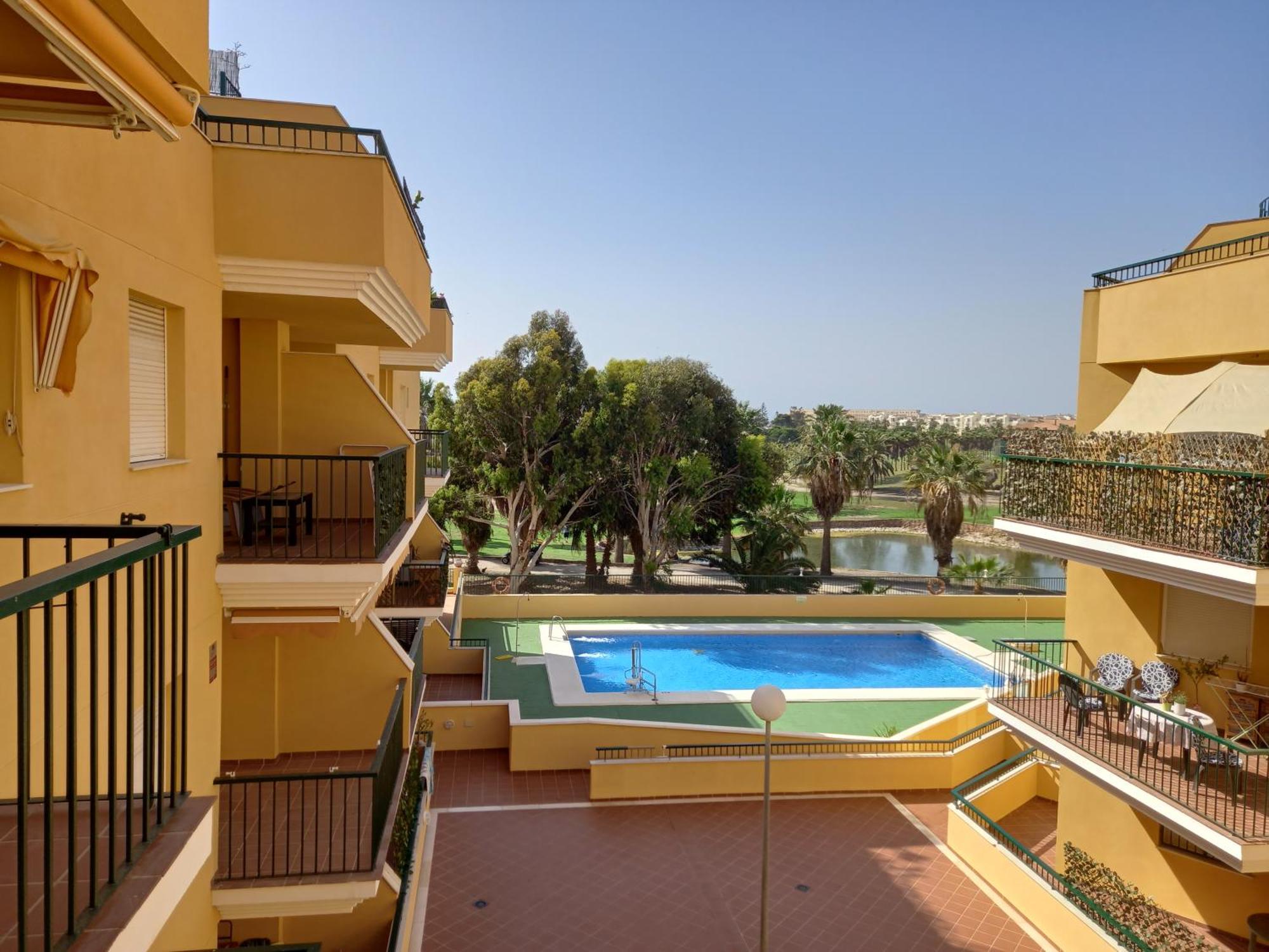 Apartamento Golf โรเกตัสเดมาร์ ภายนอก รูปภาพ